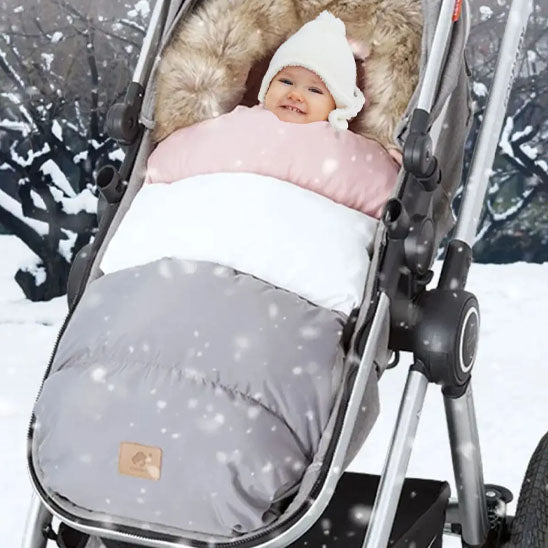 chanceliere-de-poussette-de-bebe-pour-le-froid