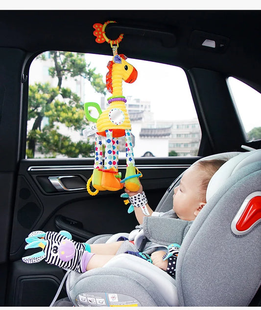 hochets-en-peluche-de-siege-auto-bebe
